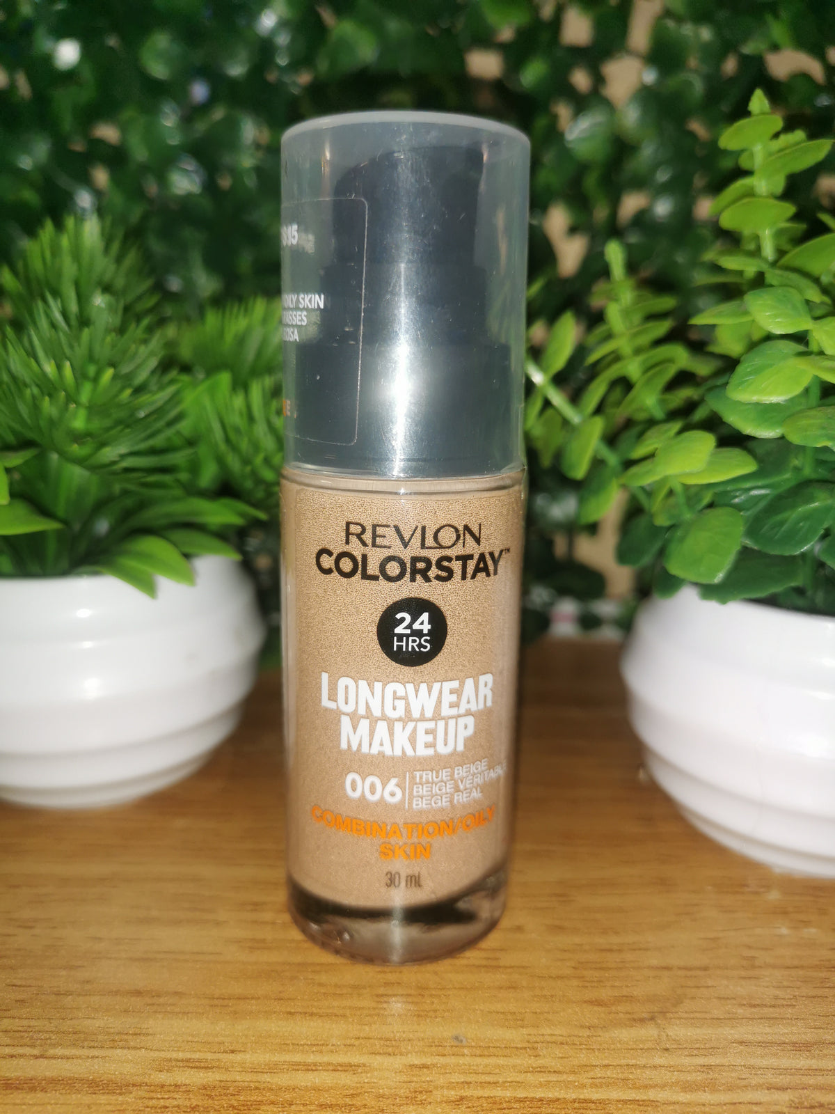 Revlon Colorstay Longwear Makeup Combination/Oily Skin