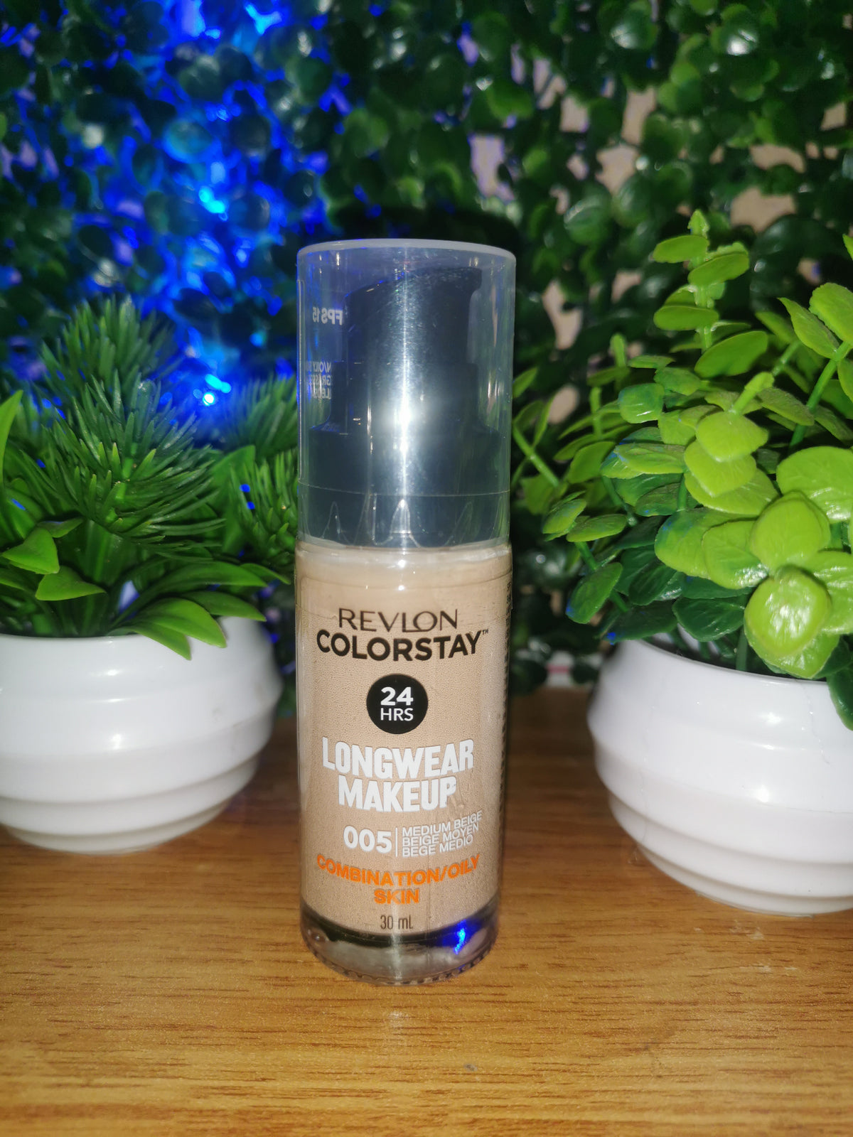 Revlon Colorstay Longwear Makeup Combination/Oily Skin