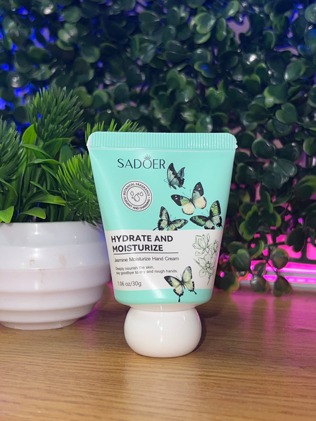 Sadoer Hydrate & Moisturize Hand Cream 30g