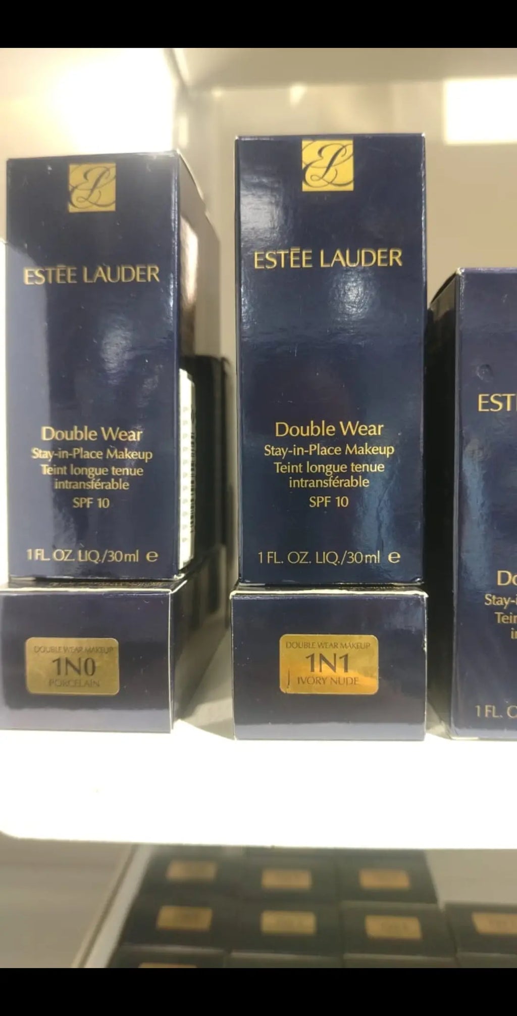 Estēe Lauder stay in place