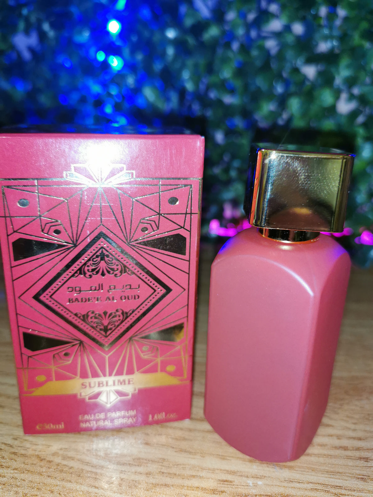 Bade'e al oud Sublime red