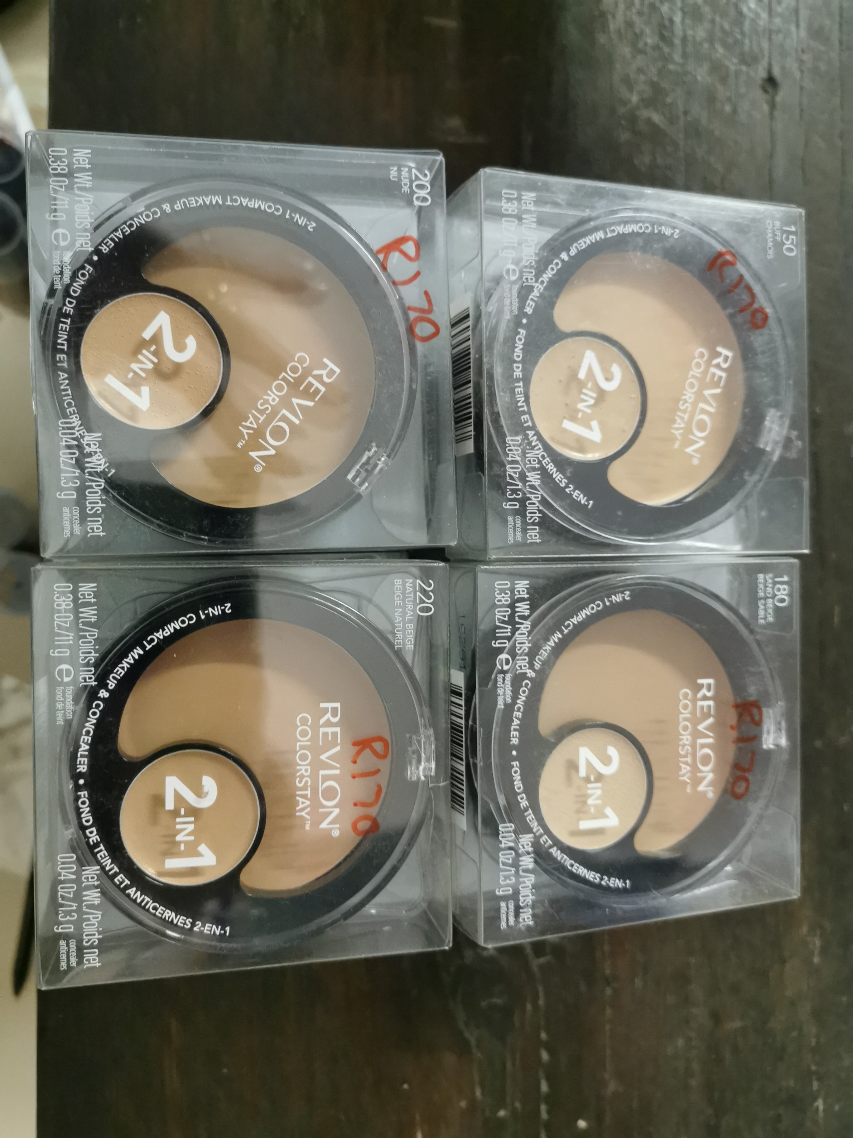 Revlon 2-in-1 Foundation & Concealer
