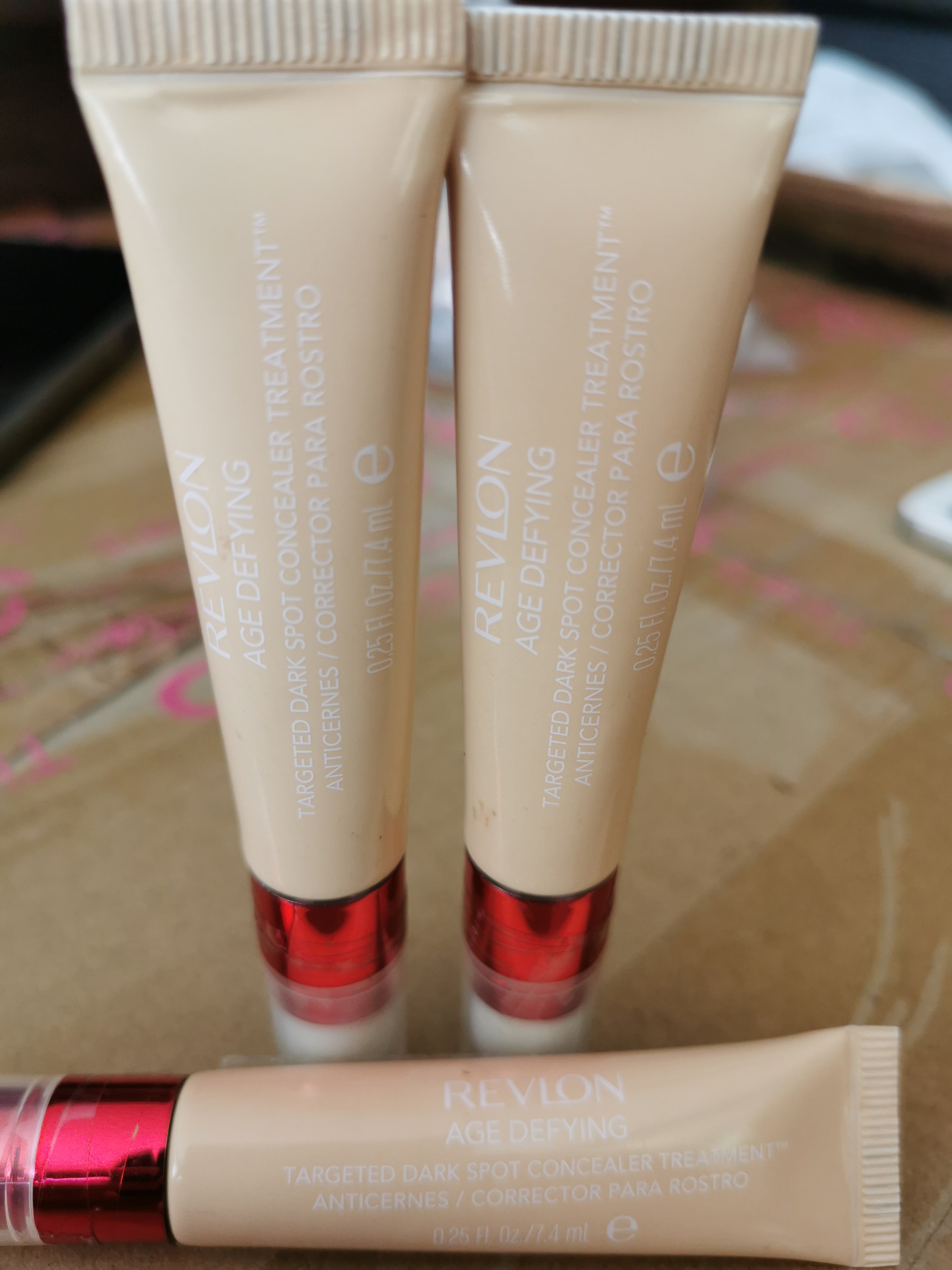 Revlon age Defy dark spot concealer treatment