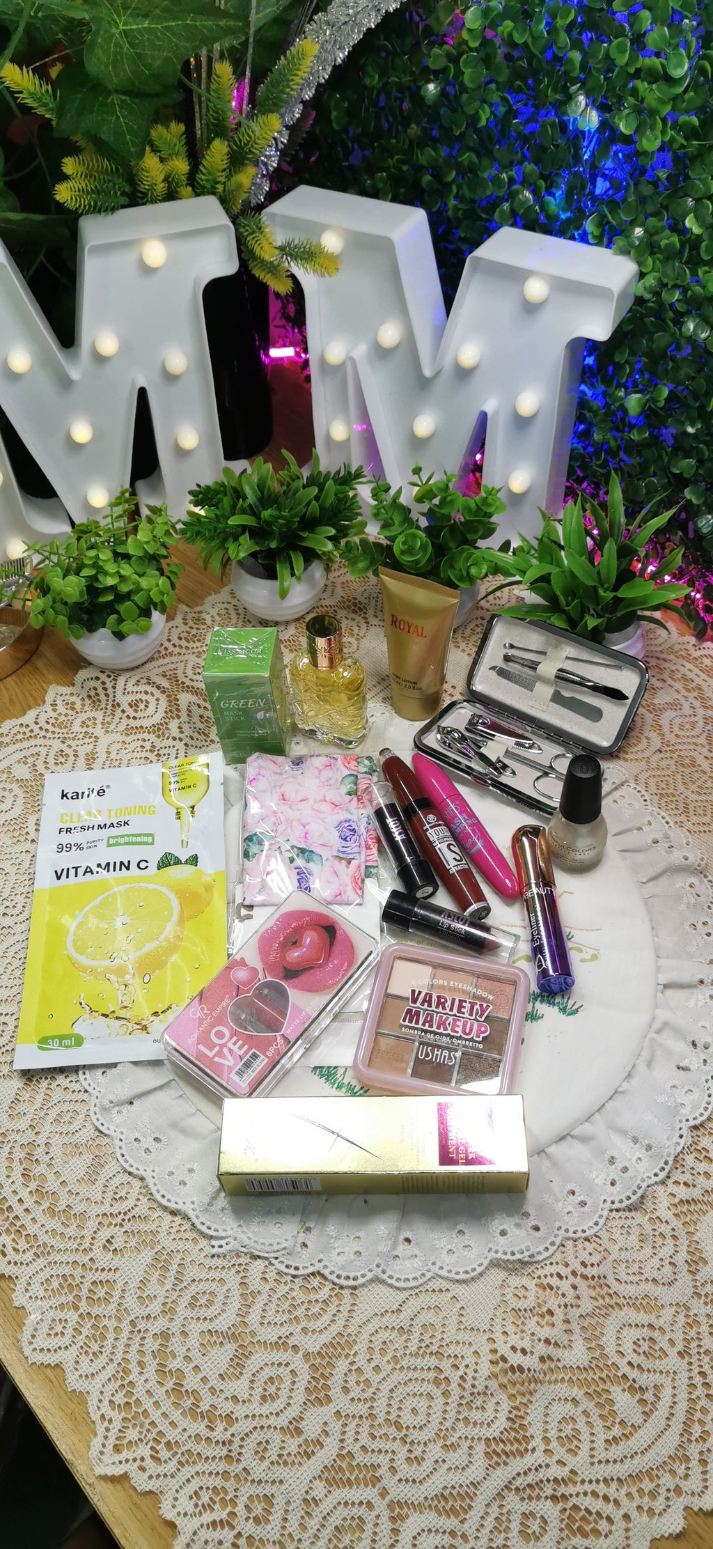 May Month Special mother's day Mystery Box