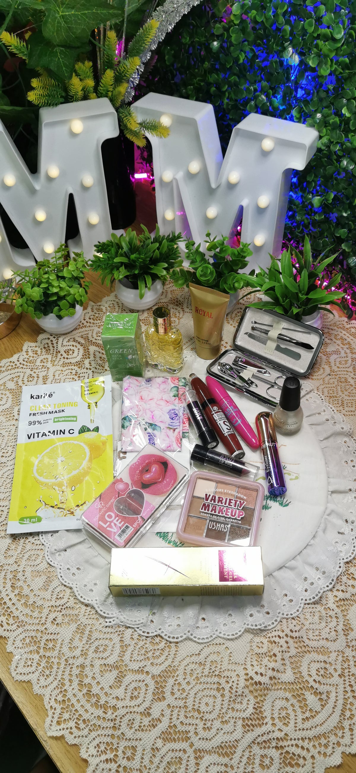 May Month Special mother's day Mystery Box