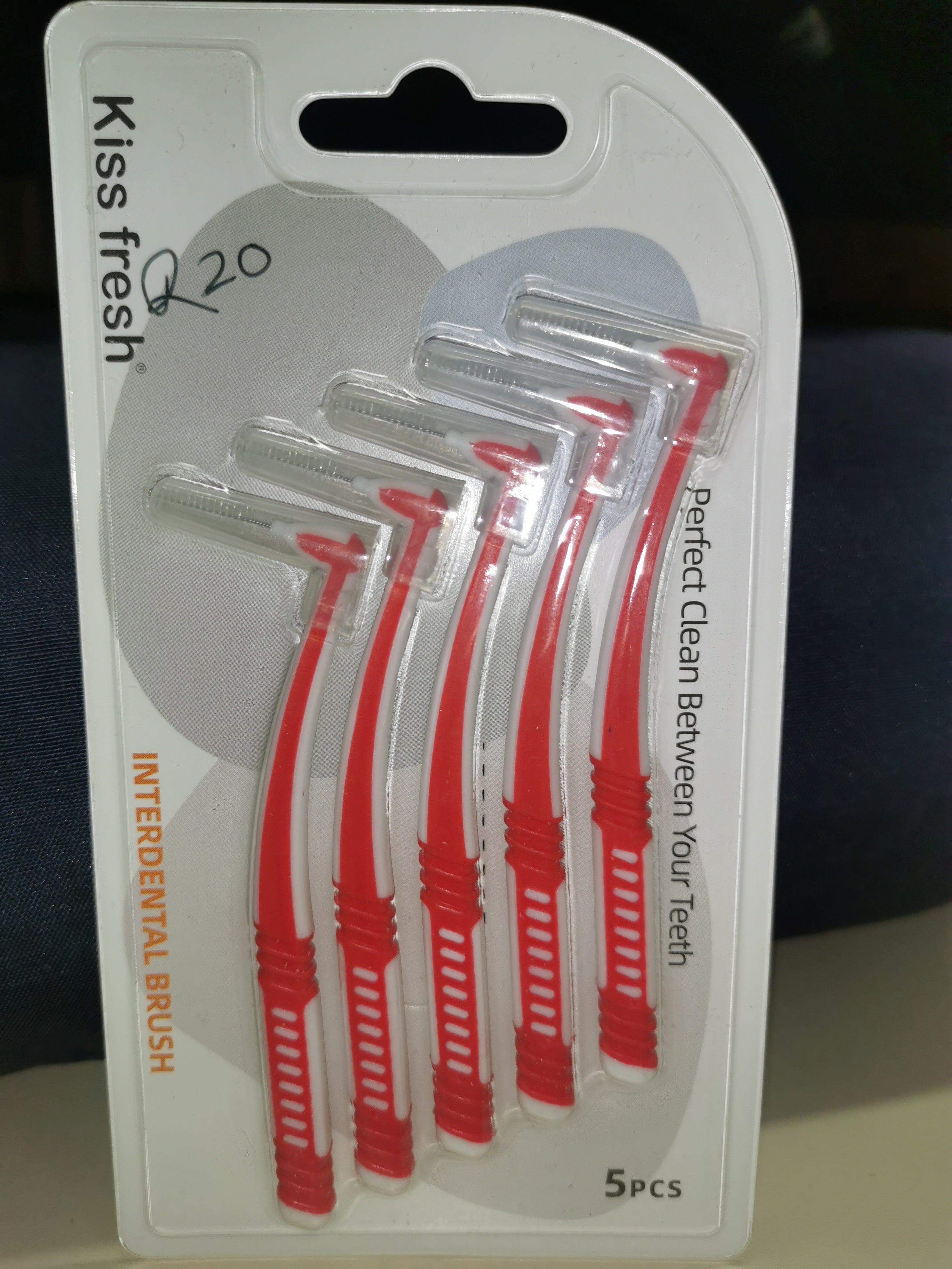 Interdental brush