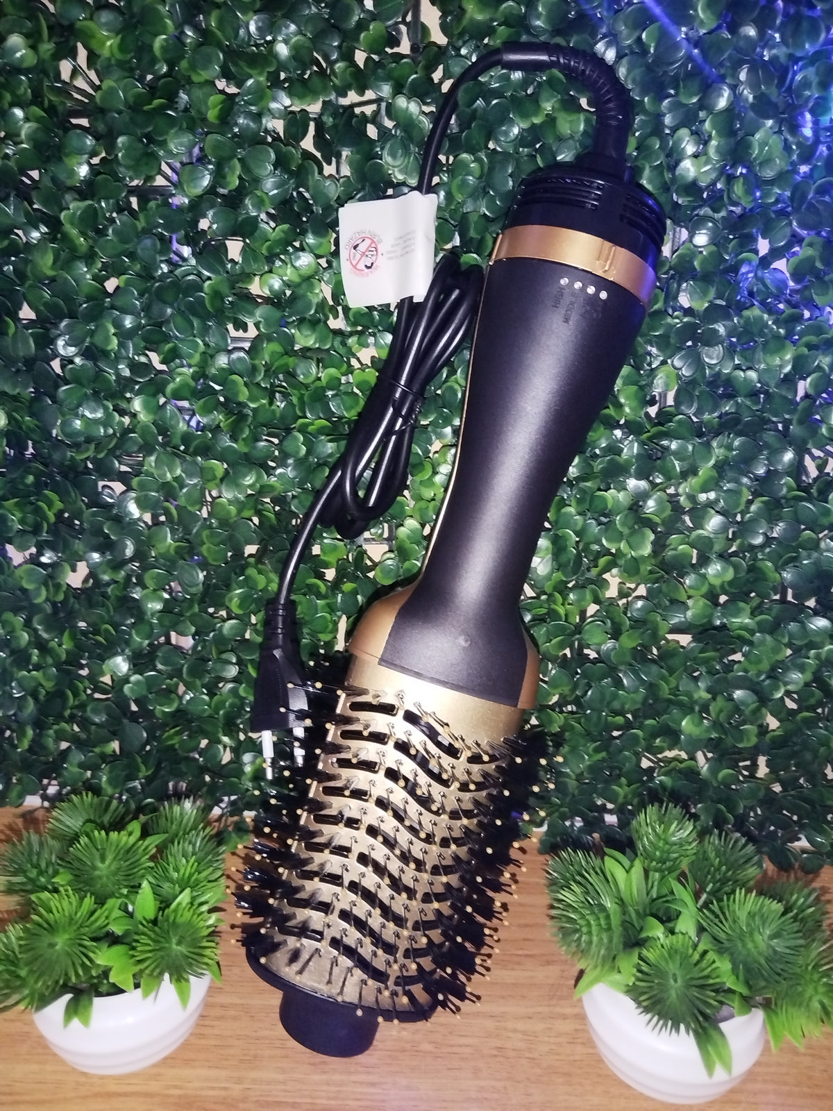 Keratin 3D Pro HotBrush – 2-in-1 Blow Wave Styling Brush.