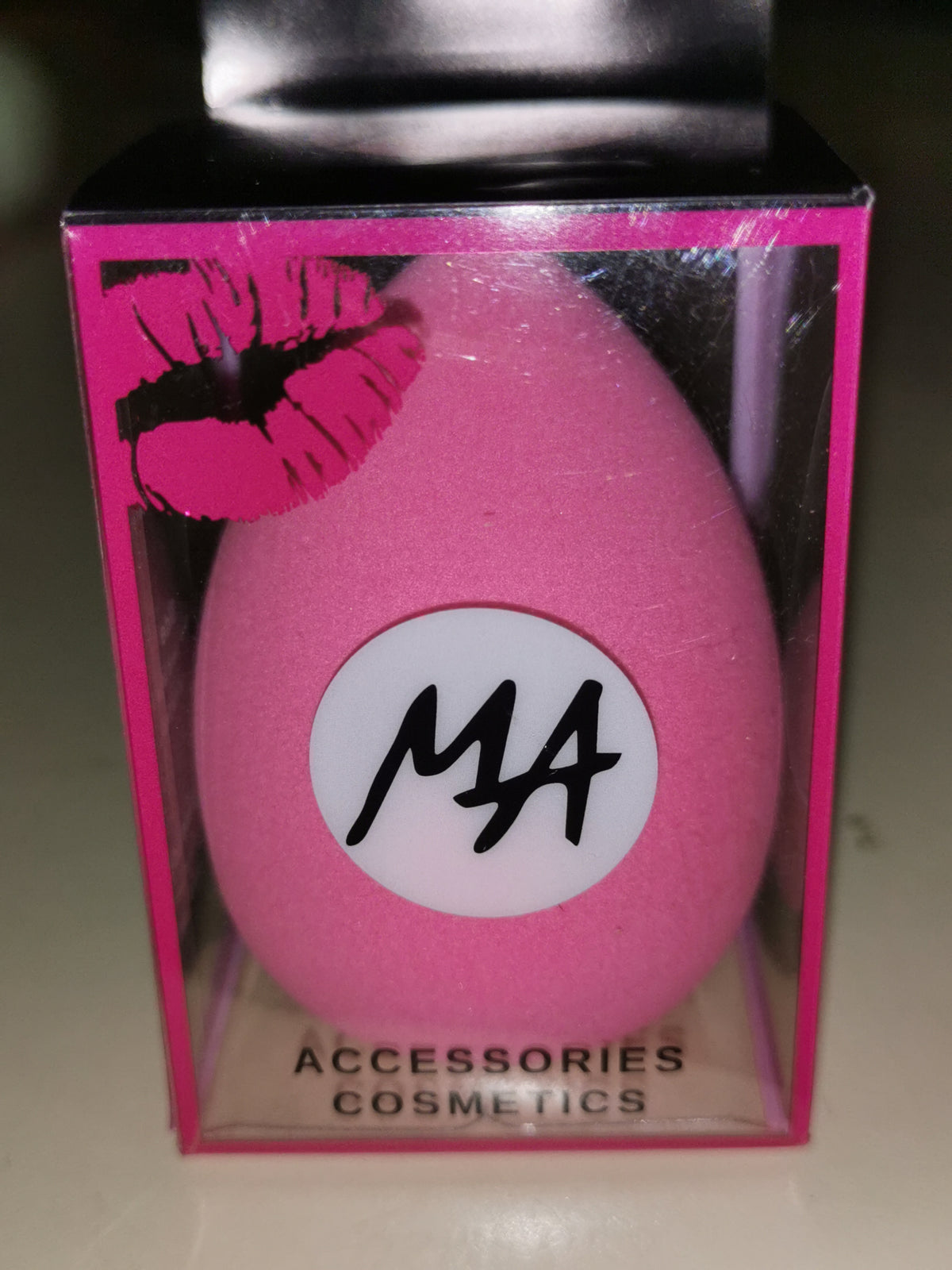 Makeup puff
