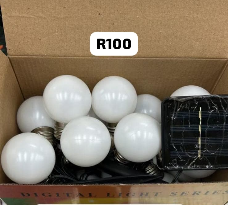 Solar String Lights with Bulbs & Solar Panel