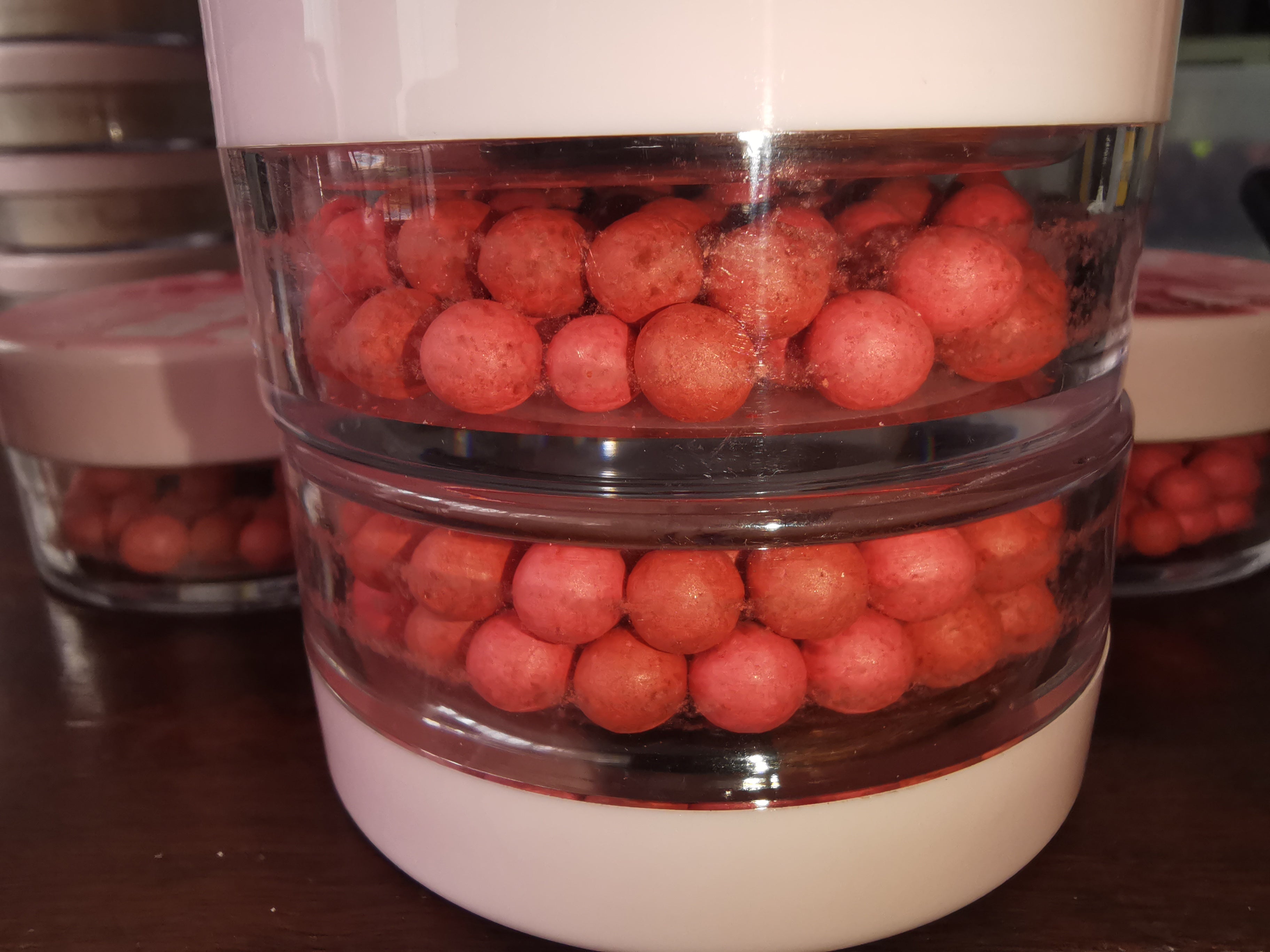 Blush balls