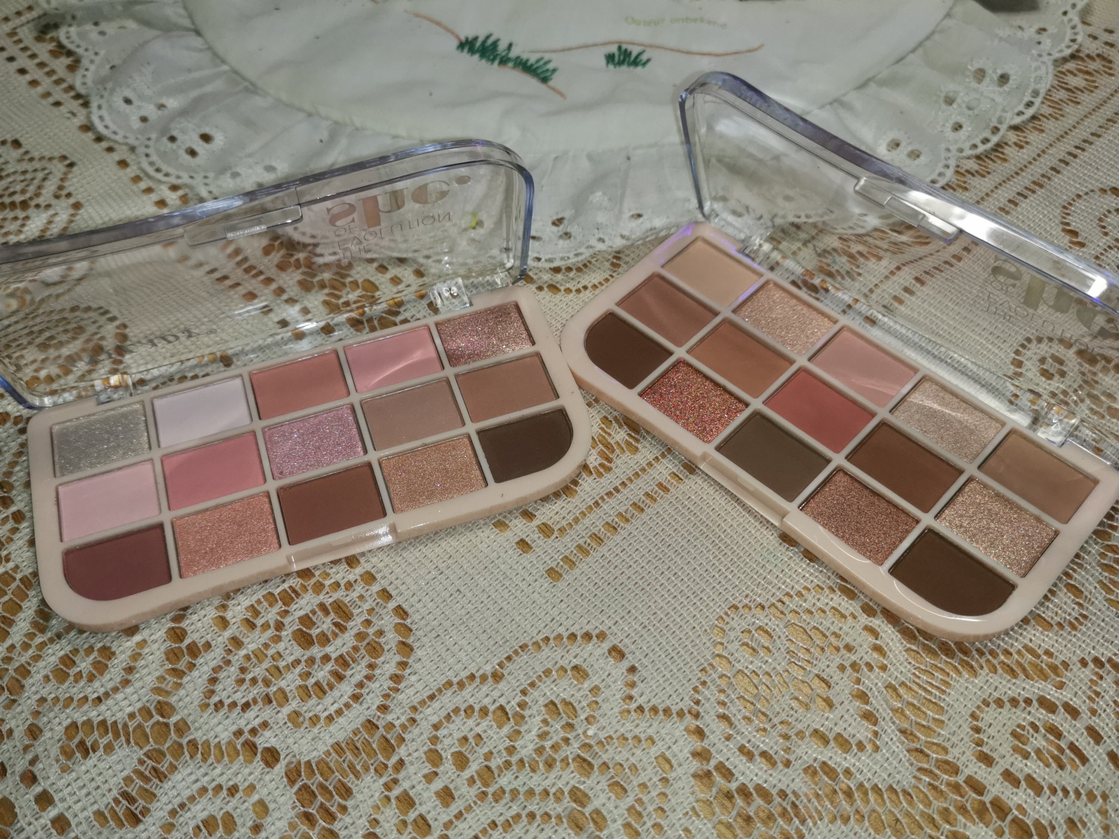 Any lady evolution eyeshadow palette