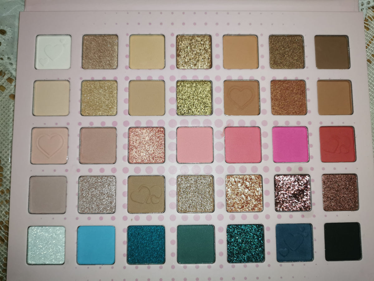 Sparkle gorgeous eyeshadow palette 35 colors