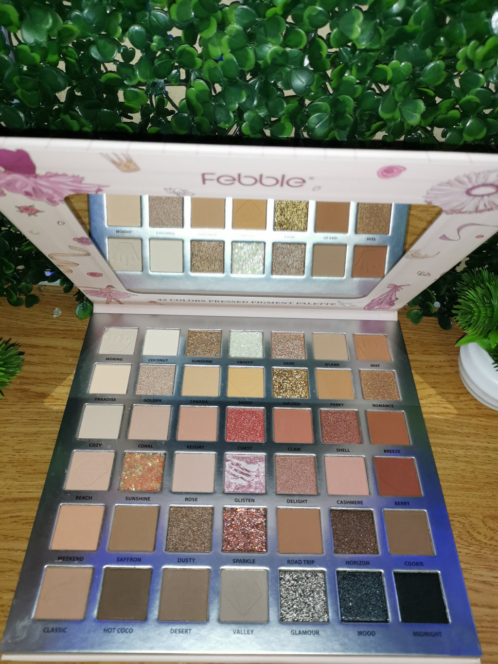 Febble Glory of Ballet Eyeshadow Palette