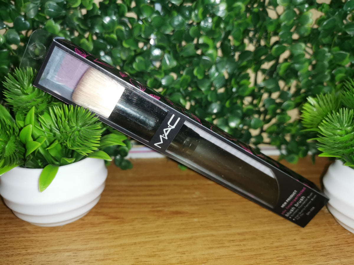 Mac Flat Foundation Brush