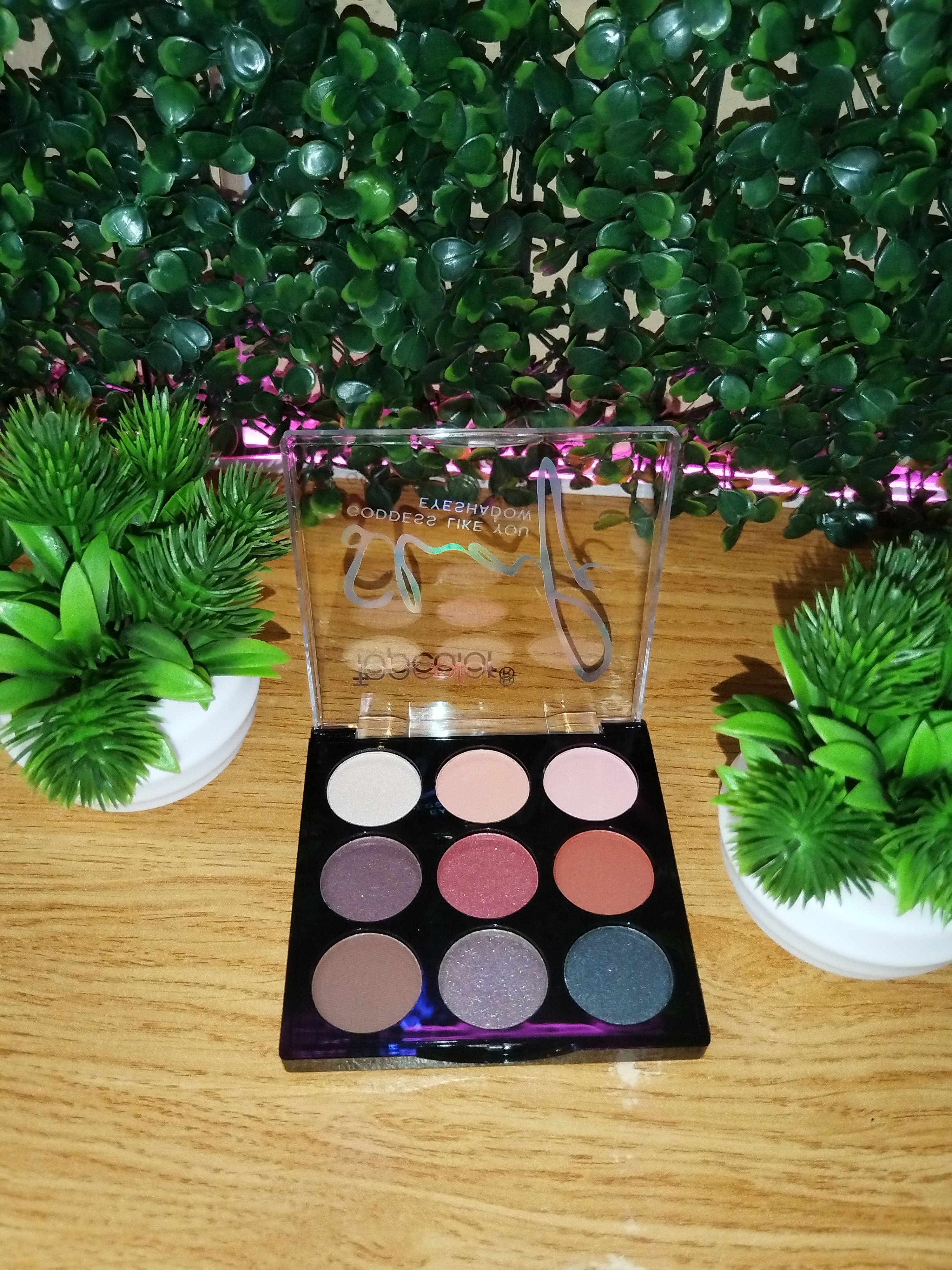 Topcolor Eyeshadow 03