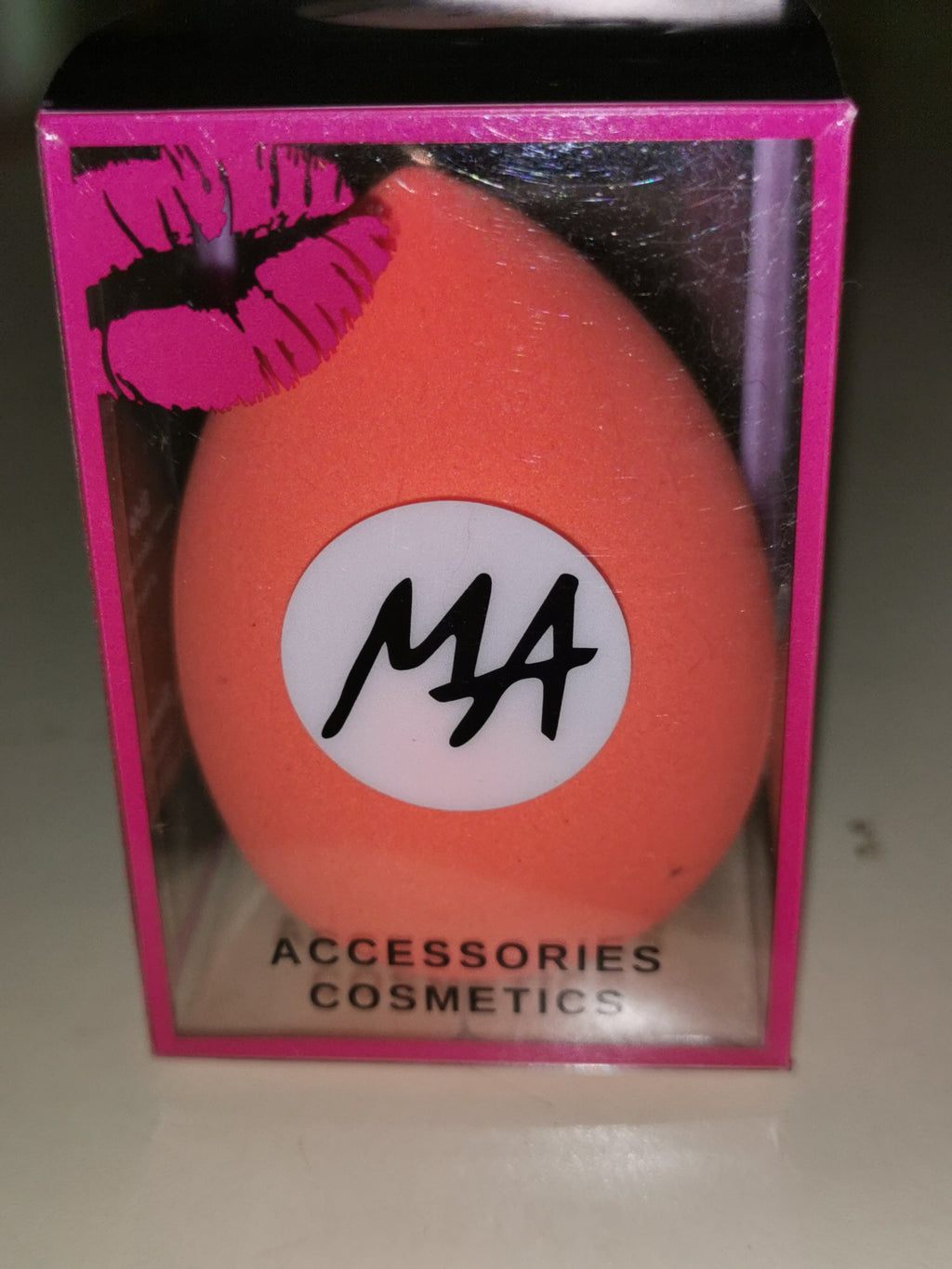 Makeup puff