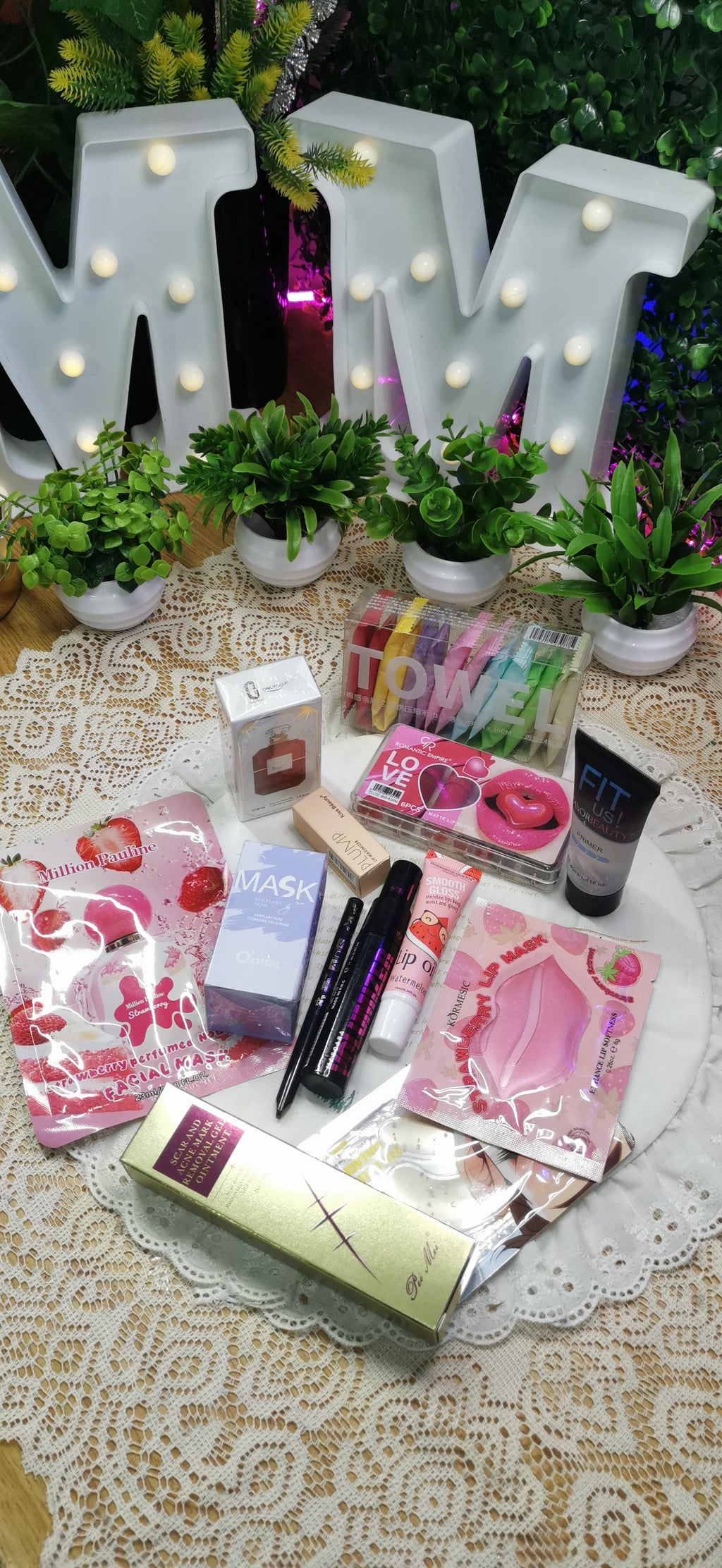 May Month Special mother's day Mystery Box