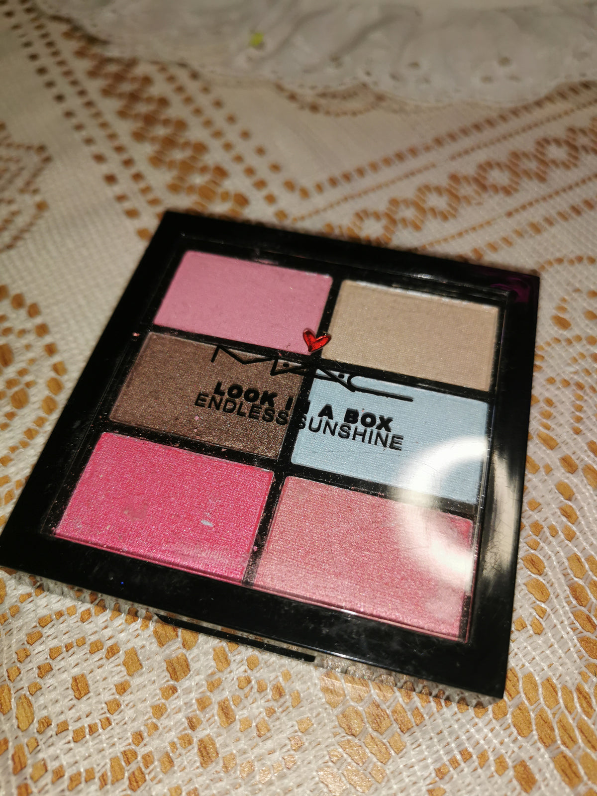 Mac eyeshadow